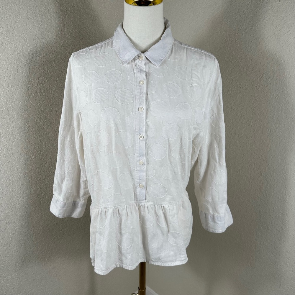 Isabella Sinclair Button Down Top Women M White Peplum Textured Coastal Grandma